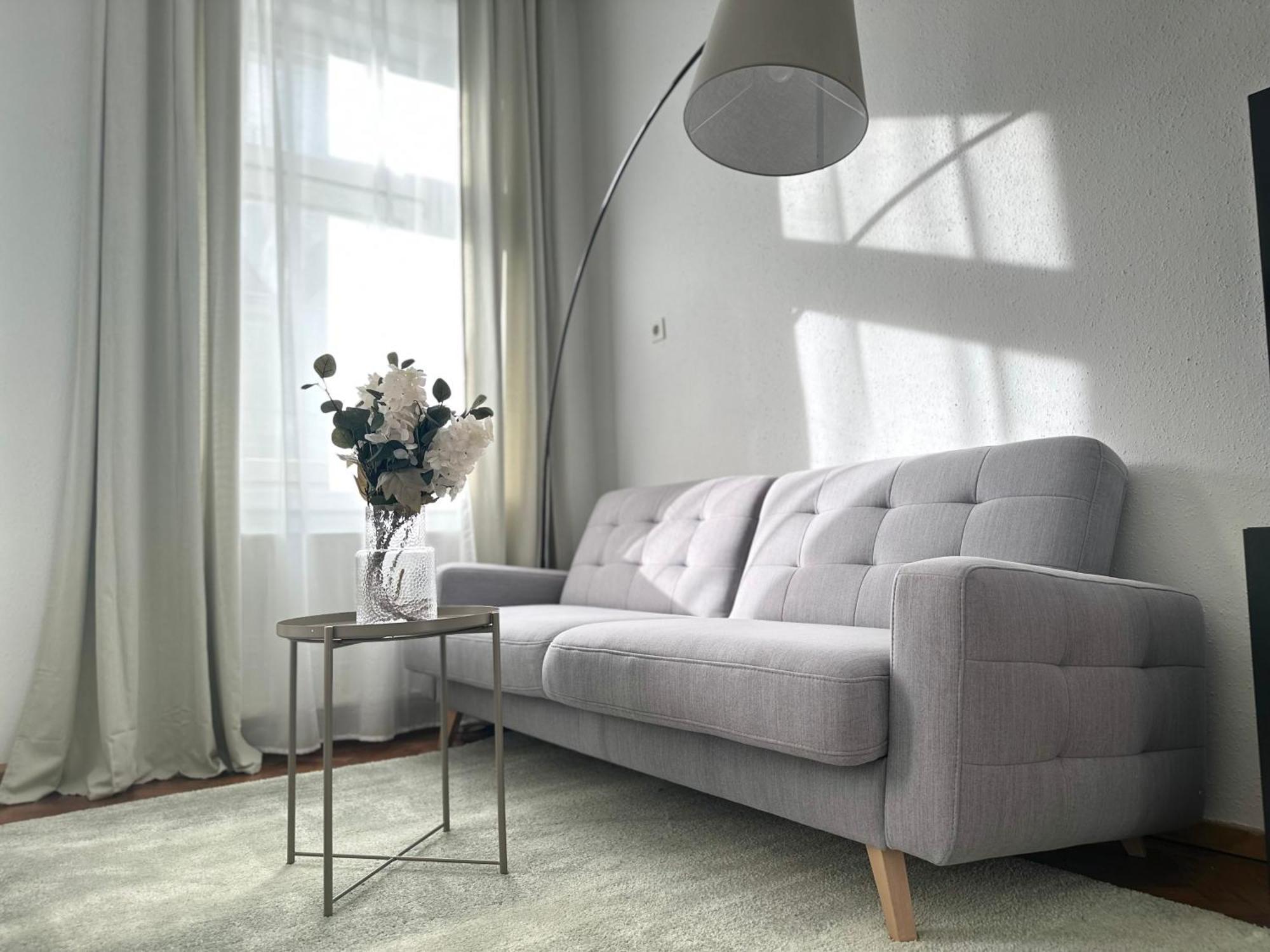 Spacious Apartment, 3 Min To U1 Reumannplatz Wina Bagian luar foto