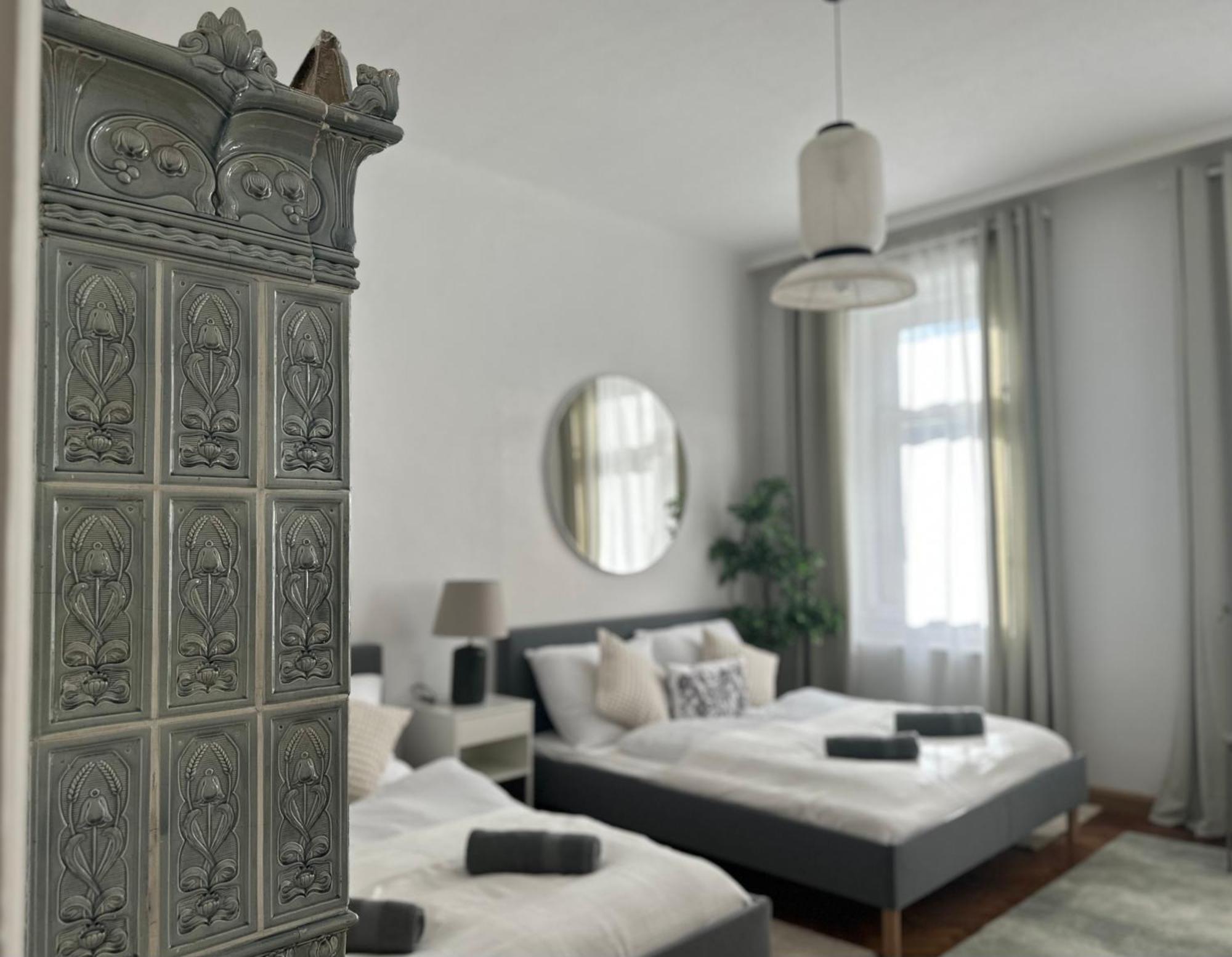 Spacious Apartment, 3 Min To U1 Reumannplatz Wina Bagian luar foto