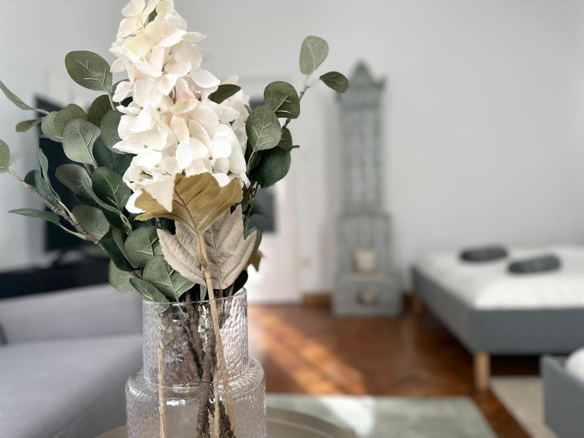 Spacious Apartment, 3 Min To U1 Reumannplatz Wina Bagian luar foto