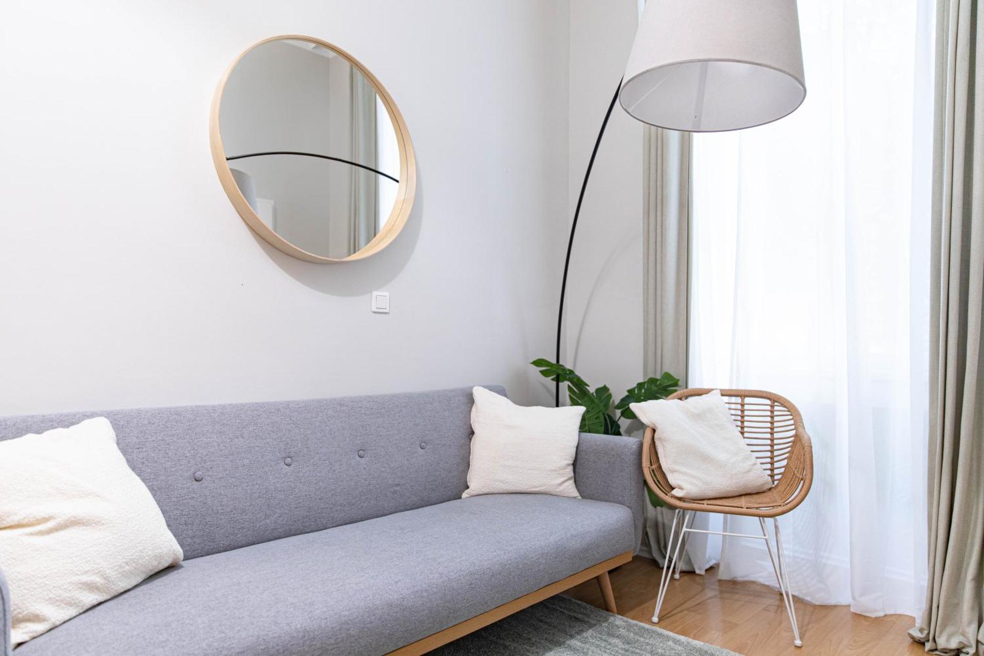 Spacious Apartment, 3 Min To U1 Reumannplatz Wina Bagian luar foto