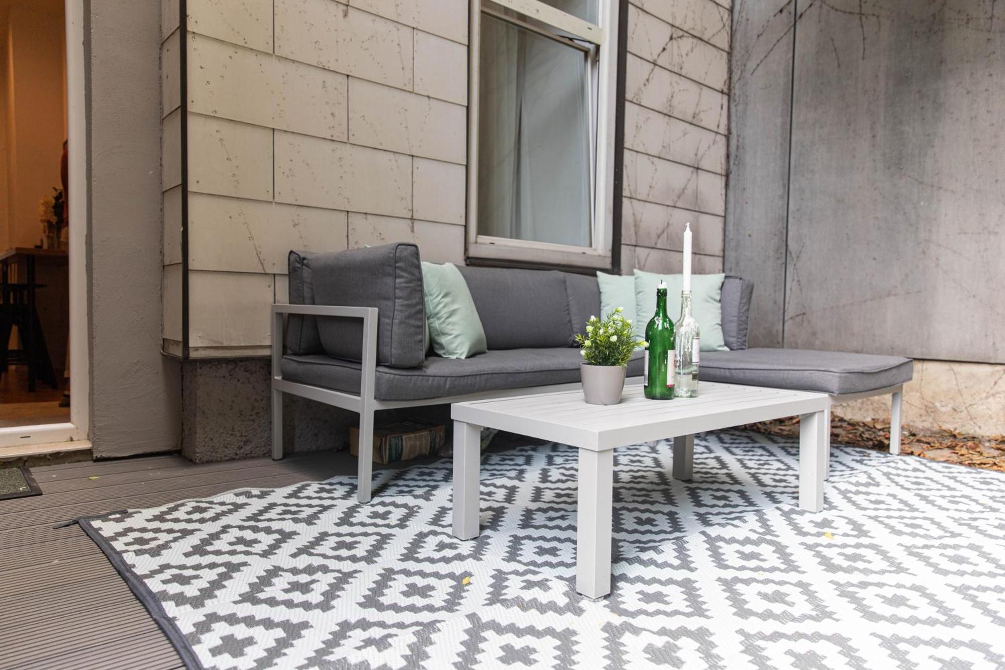 Spacious Apartment, 3 Min To U1 Reumannplatz Wina Bagian luar foto